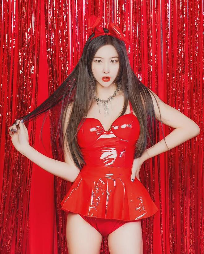 【美女】成熟水蜜桃美女，眼神有点拉丝，身材啥的没的说，不信你看（组图） - 9