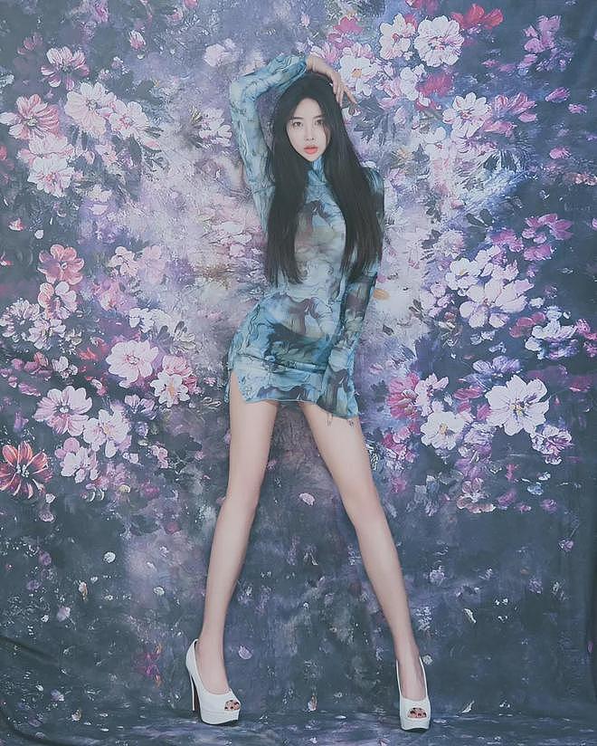 【美女】成熟水蜜桃美女，眼神有点拉丝，身材啥的没的说，不信你看（组图） - 4
