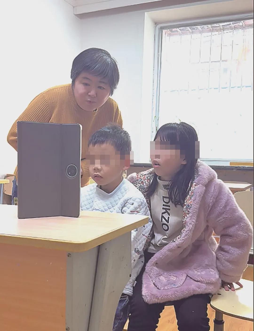【情感】母亲病逝父亲失联，姐弟俩被“遗忘”在托管班两年，却在这里找到了“妈妈”（组图） - 3