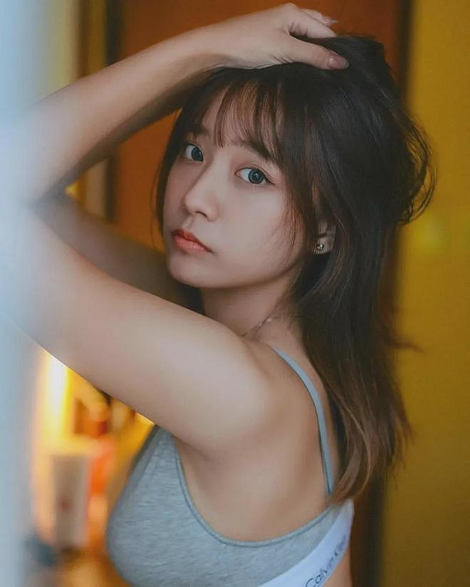 【美女】甜美又可爱女神,丰满身材,极致腰臀比,太迷人(组图) - 5