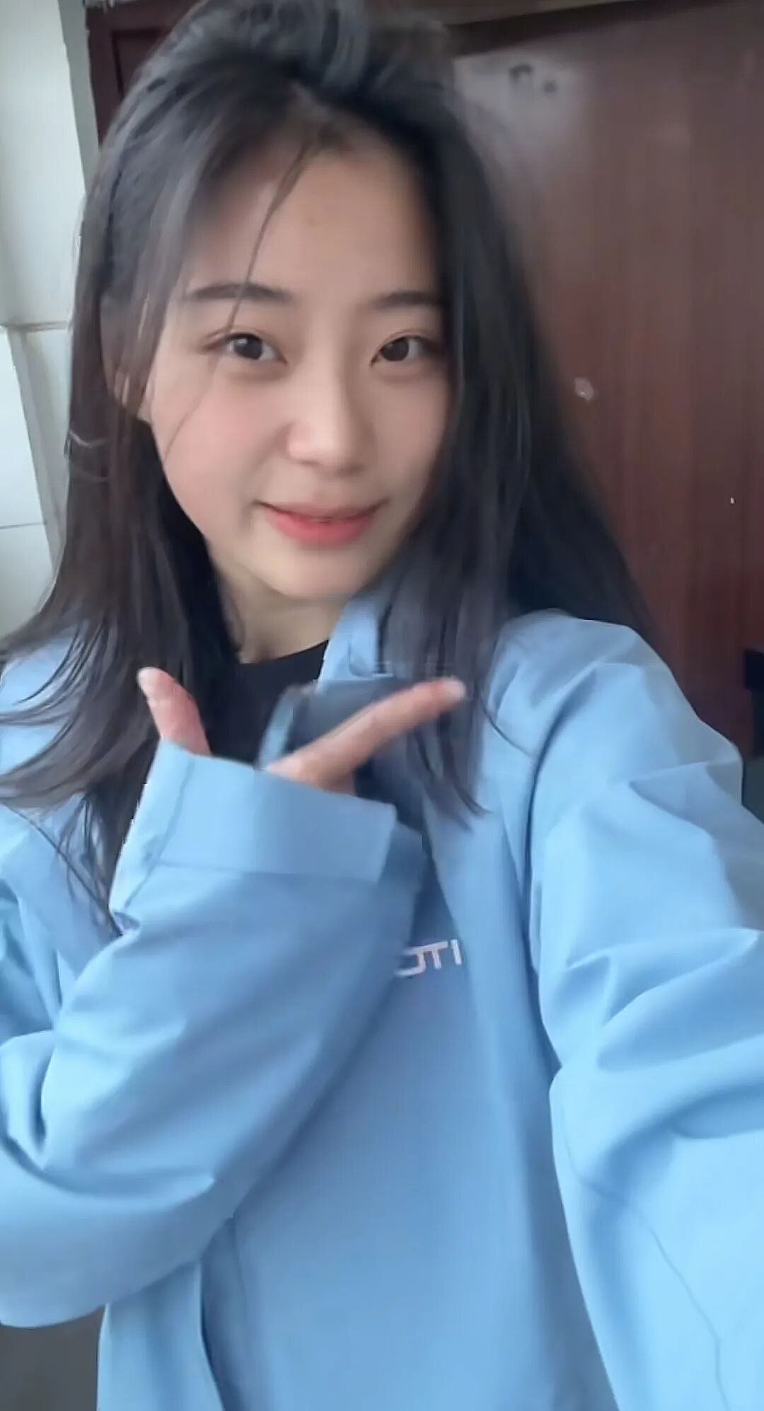 【美女】北大甜妹！天赋太顶！身材颜值实力俱佳！（组图） - 7