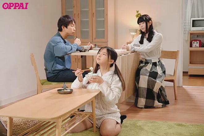 【美女】00后H杯高颜值女神,娇小体型,丰满上围,“反差萌”确实吸引人(组图) - 22