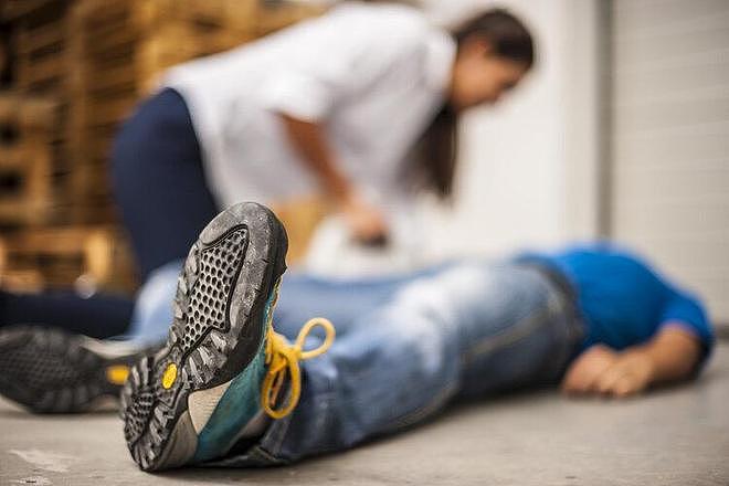 【健康】48岁男子同房时发生“性猝死”，办事时要当心6种情况，别大意！（组图） - 1