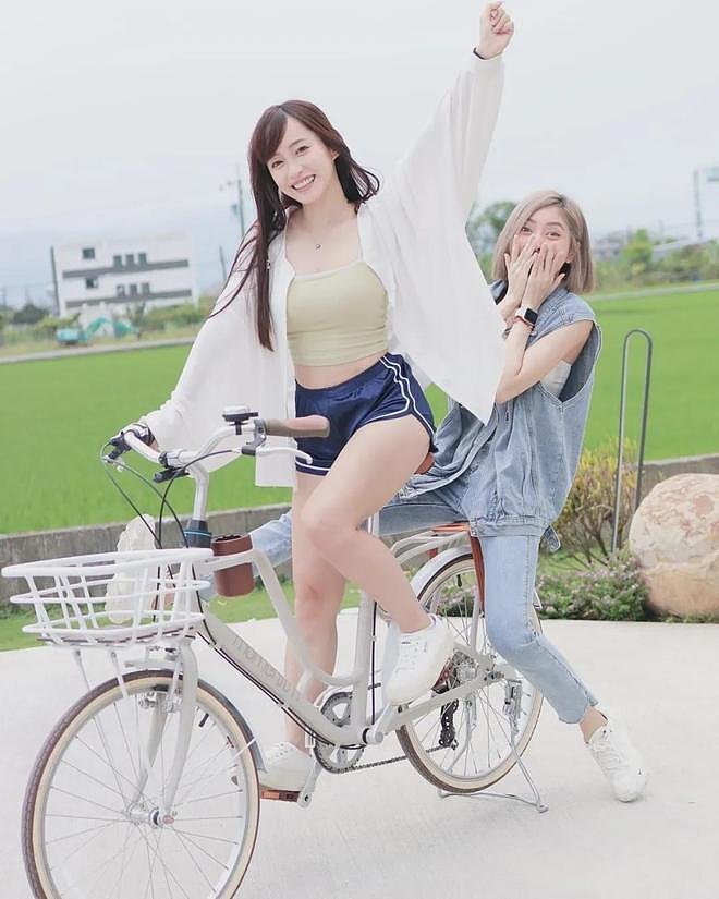 【美女】甜美又可爱萌系美女，身材火辣，时尚阳光，这谁不想得到（组图） - 18