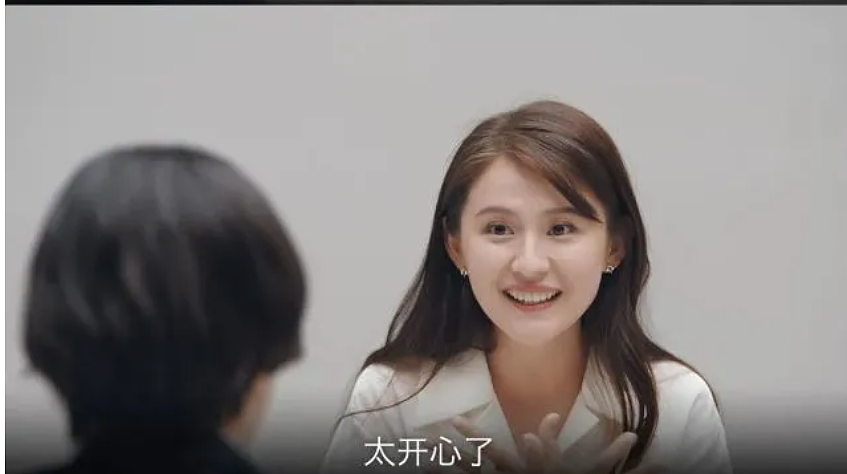 【情感】39岁热依扎宣布退圈:为了75岁父母和6岁女儿,“人生就是取舍但不遗憾!” - 27