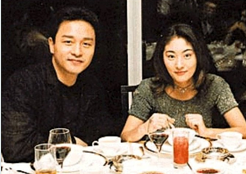 日本昔日两大女神零滤镜近照曝光!穿着朴素、体态发福,神颜不再却获全网大赞?!(组图) - 13