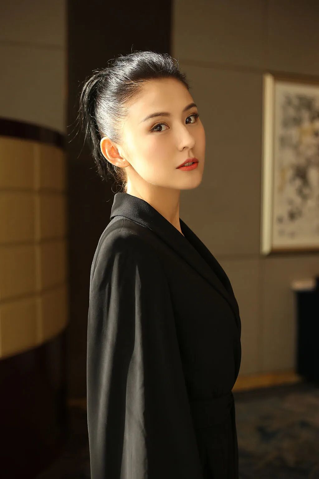 【情感】39岁热依扎宣布退圈:为了75岁父母和6岁女儿,“人生就是取舍但不遗憾!” - 1