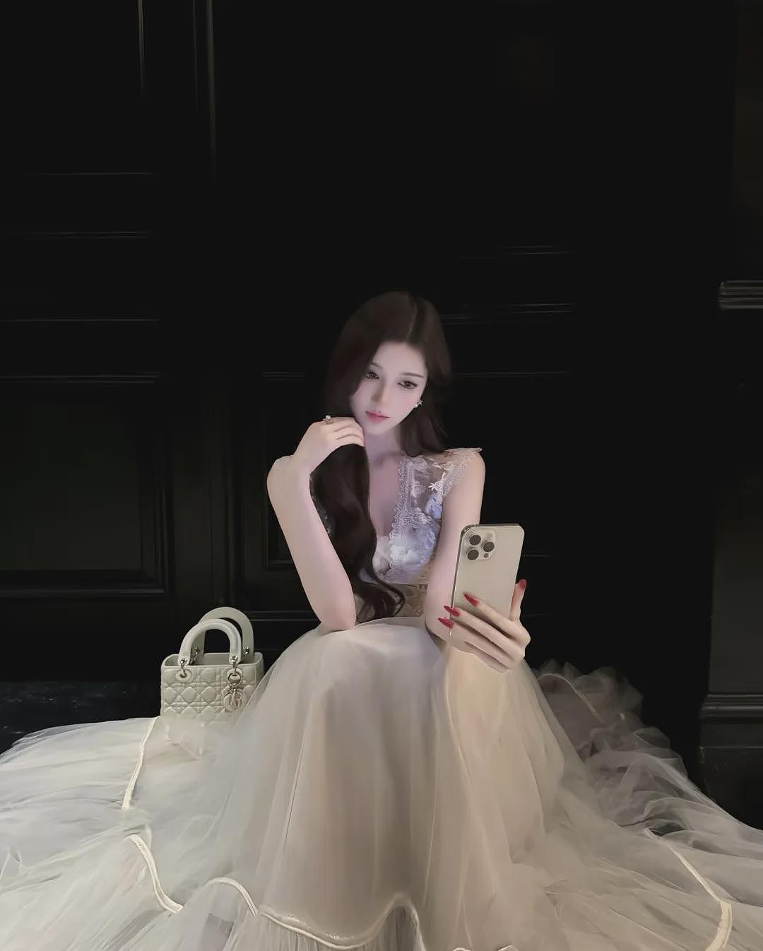 【美女】国产妹子 | 看了就停不下来!热门美女图片震撼来袭(组图) - 1