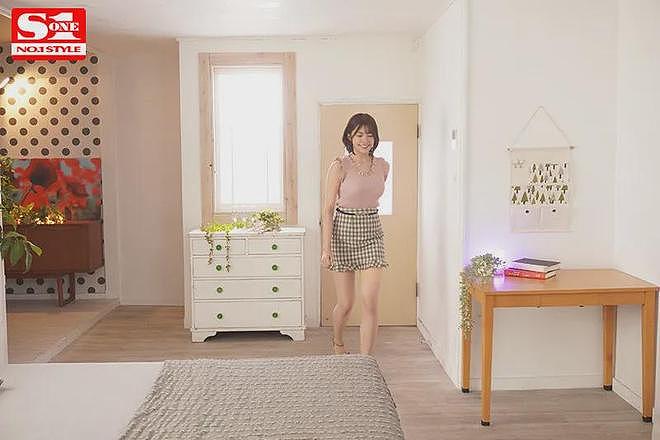 【美女】G杯蓝衣战神,短发女王,笑容甜美,身材无敌,看了简直停不下来(组图) - 31