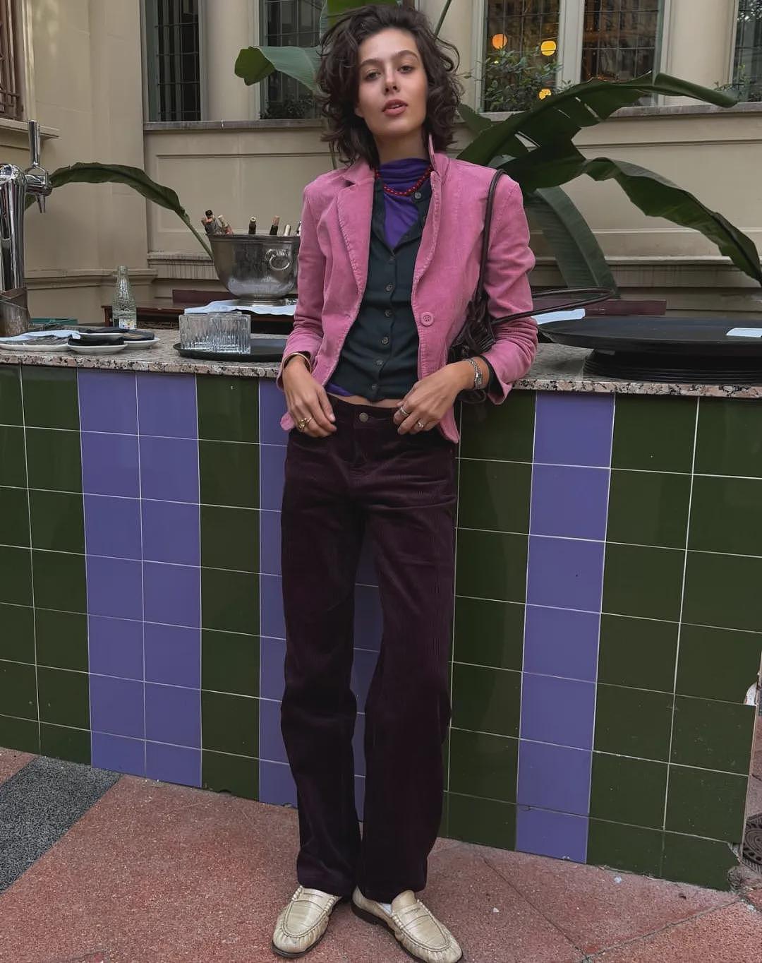 【时尚】她们看起来气血好足，每套搭配我都想抄 - 17