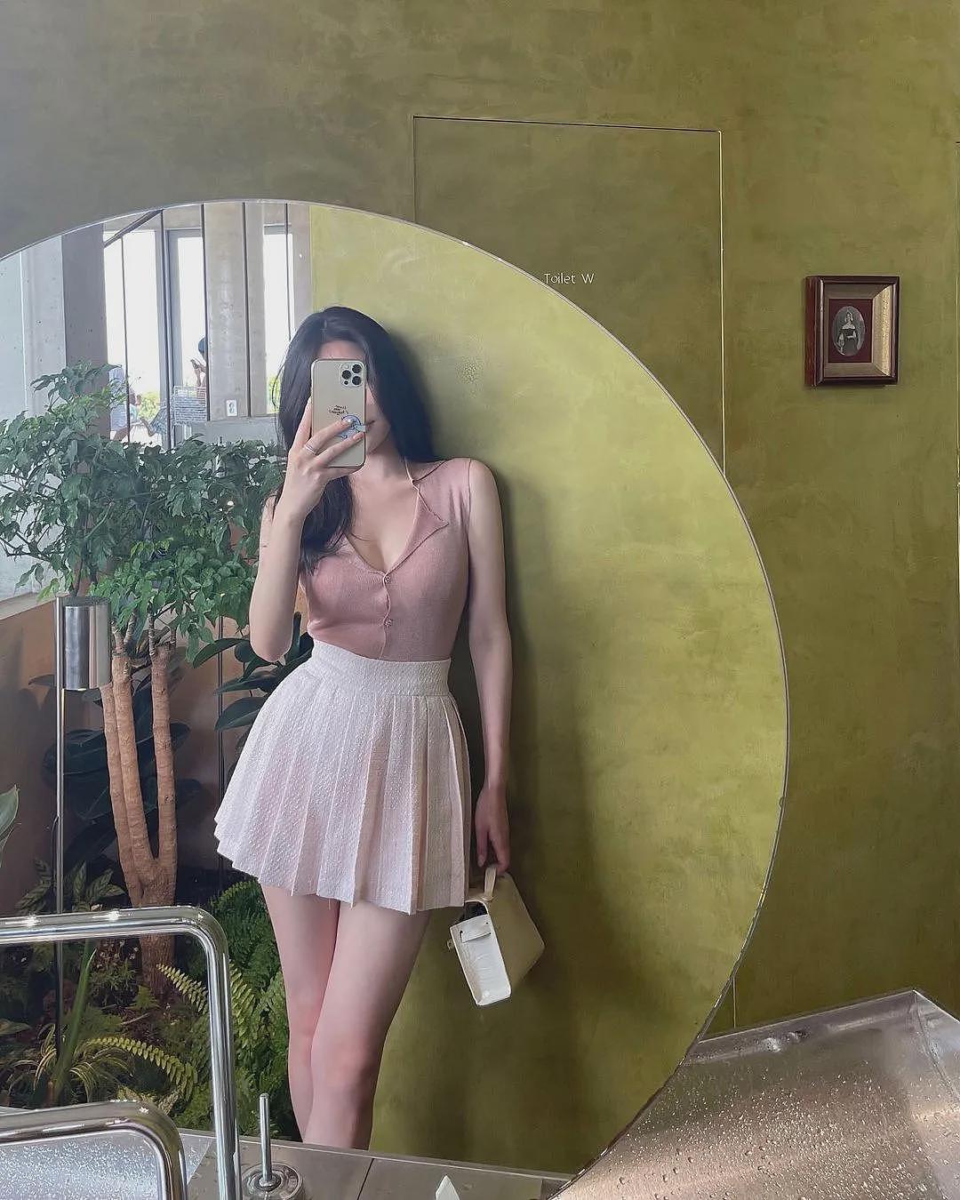 【美女】兄弟们,真的顶级!曲线明显,凹凸有致,完全顶不住啊 - 25