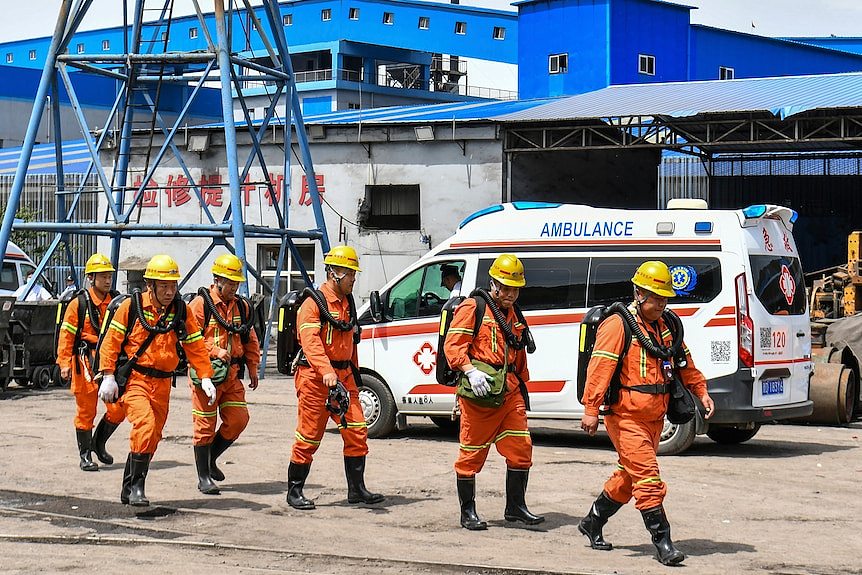 中国官方降低山西矿难死亡人数至82人 - 2