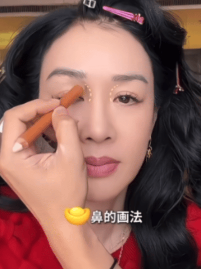 【时尚】Jennie美出新高度！她们带火的美妆神器，到底值不值得买？（组图） - 65