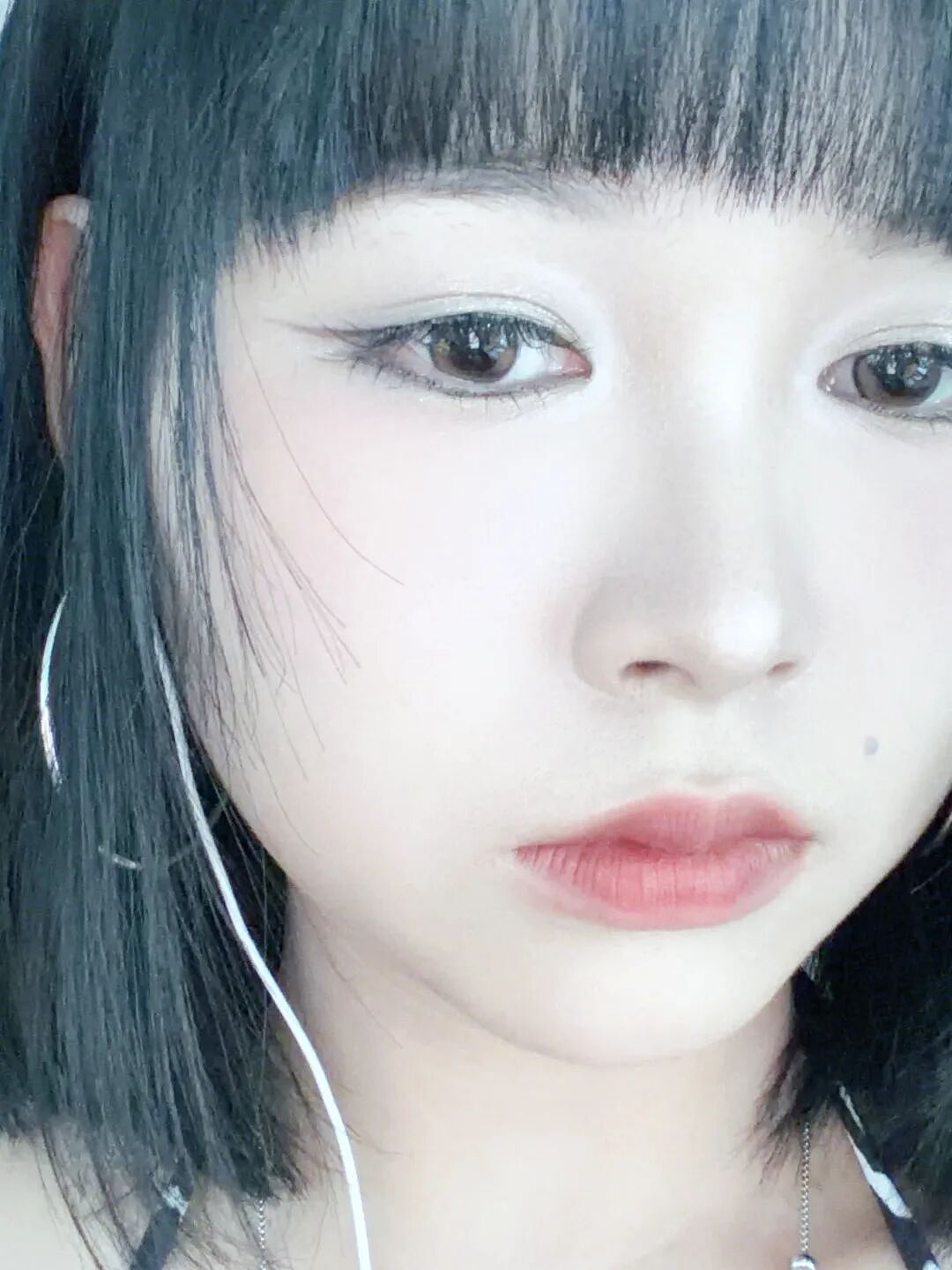【时尚】Jennie美出新高度！她们带火的美妆神器，到底值不值得买？（组图） - 32