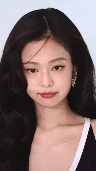 【时尚】Jennie美出新高度！她们带火的美妆神器，到底值不值得买？（组图） - 2