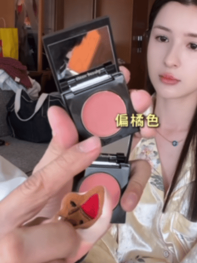 【时尚】Jennie美出新高度！她们带火的美妆神器，到底值不值得买？（组图） - 53