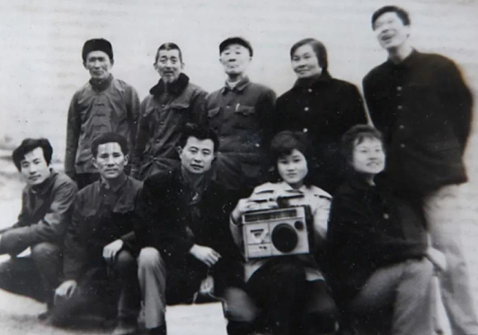 【情感】一家8口踏上长征路，仅3人活着抵达陕北！失散妈妈千里寻军，70年后终“团圆”（组图） - 4