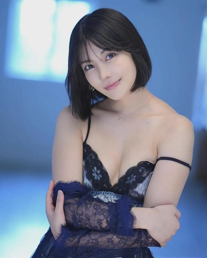 【美女】清纯校花，绝美身材+天使脸蛋，千年美少女（组图） - 3