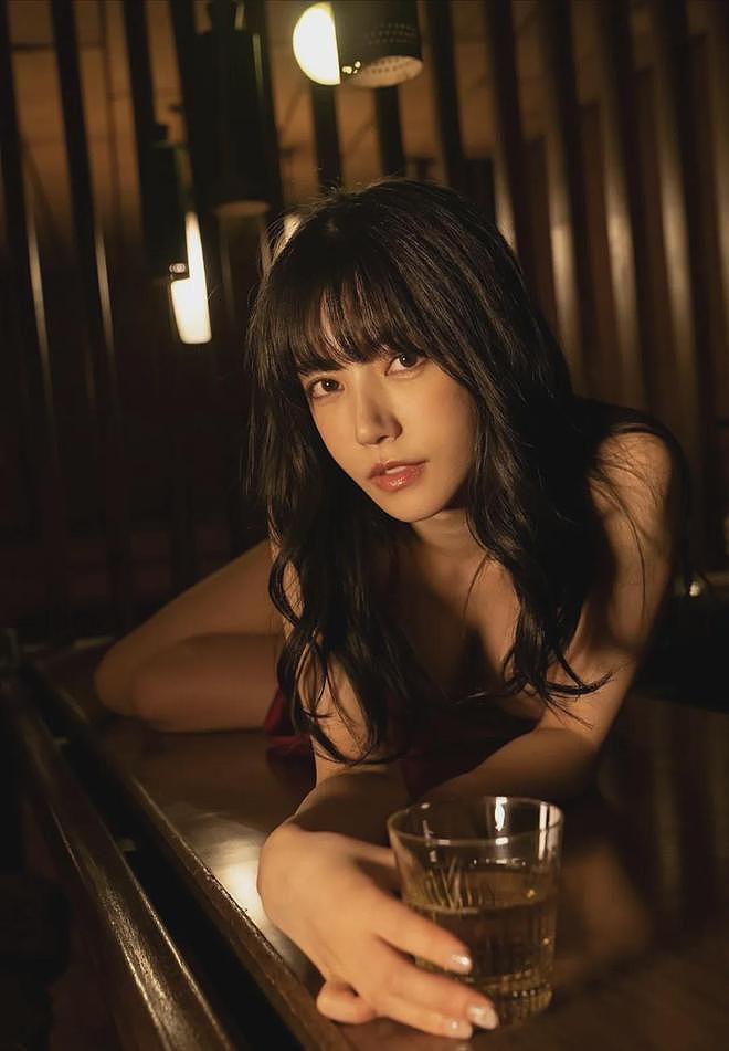 【美女】清纯校花，绝美身材+天使脸蛋，千年美少女（组图） - 15
