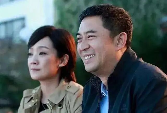 【情感】追《主角》意外磕到糖！张嘉益夫妻戏里同框，19年相守太甜了（组图） - 19