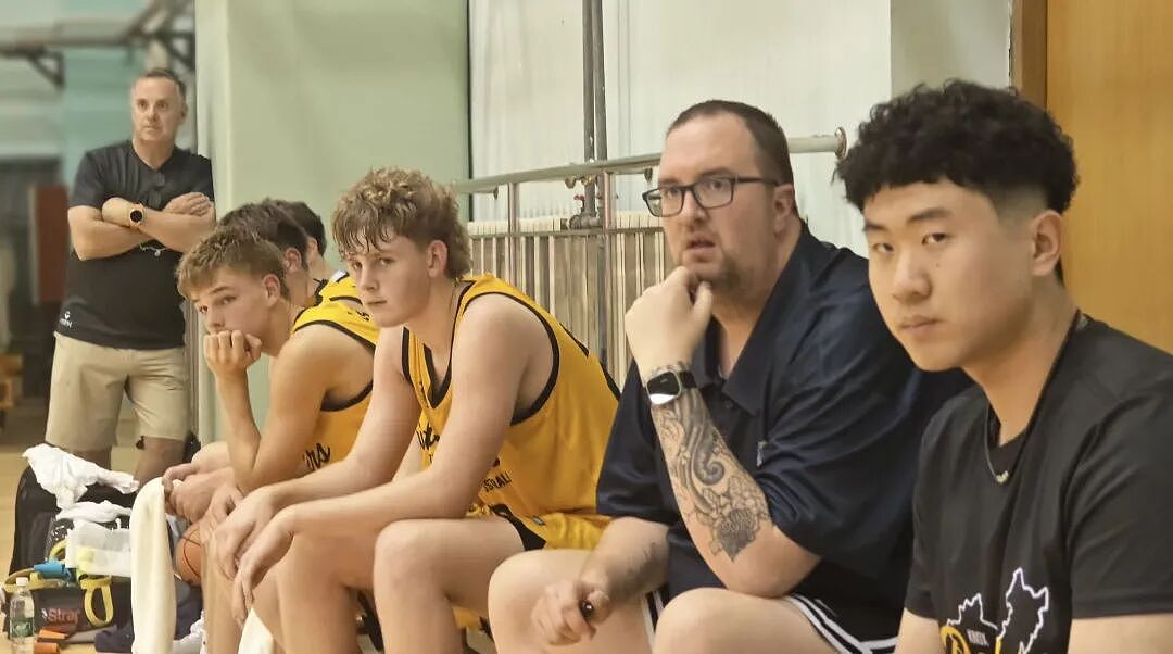 篮球架桥 青春飞扬——2026“一带一路”青年体育交流周暨江苏省-维多利亚州青年篮球交流活动圆满举行（组图） - 27