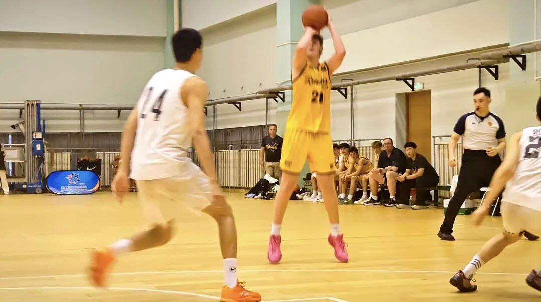 篮球架桥 青春飞扬——2026“一带一路”青年体育交流周暨江苏省-维多利亚州青年篮球交流活动圆满举行（组图） - 28