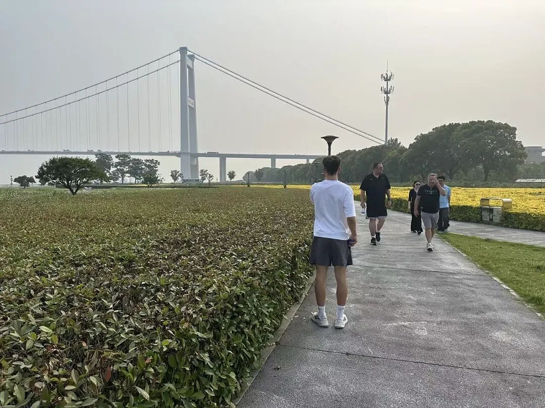 篮球架桥 青春飞扬——2026“一带一路”青年体育交流周暨江苏省-维多利亚州青年篮球交流活动圆满举行（组图） - 22