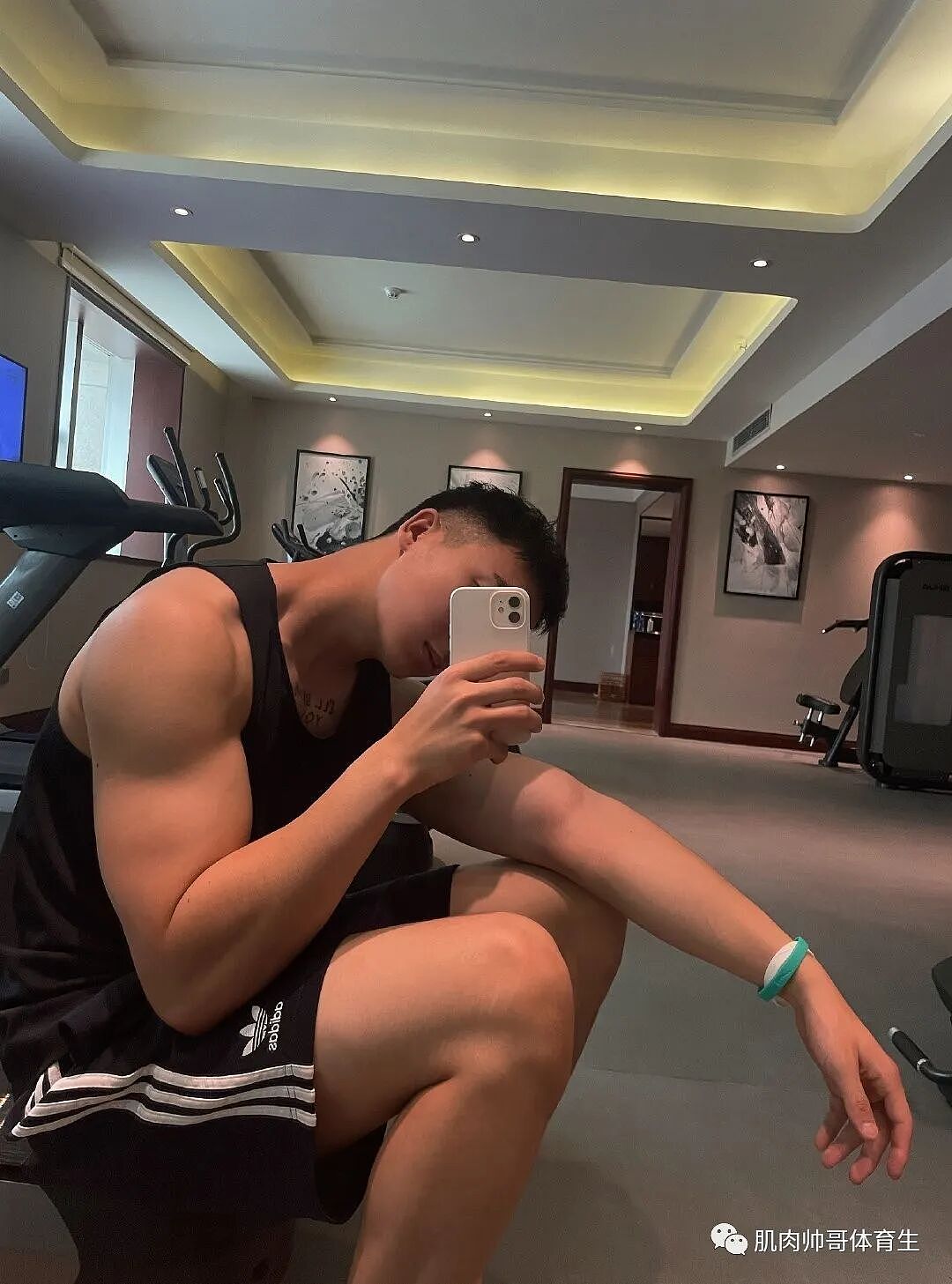 【帅哥】健身肌肉小狼狗,有这样的男朋友就知足吧(组图) - 7