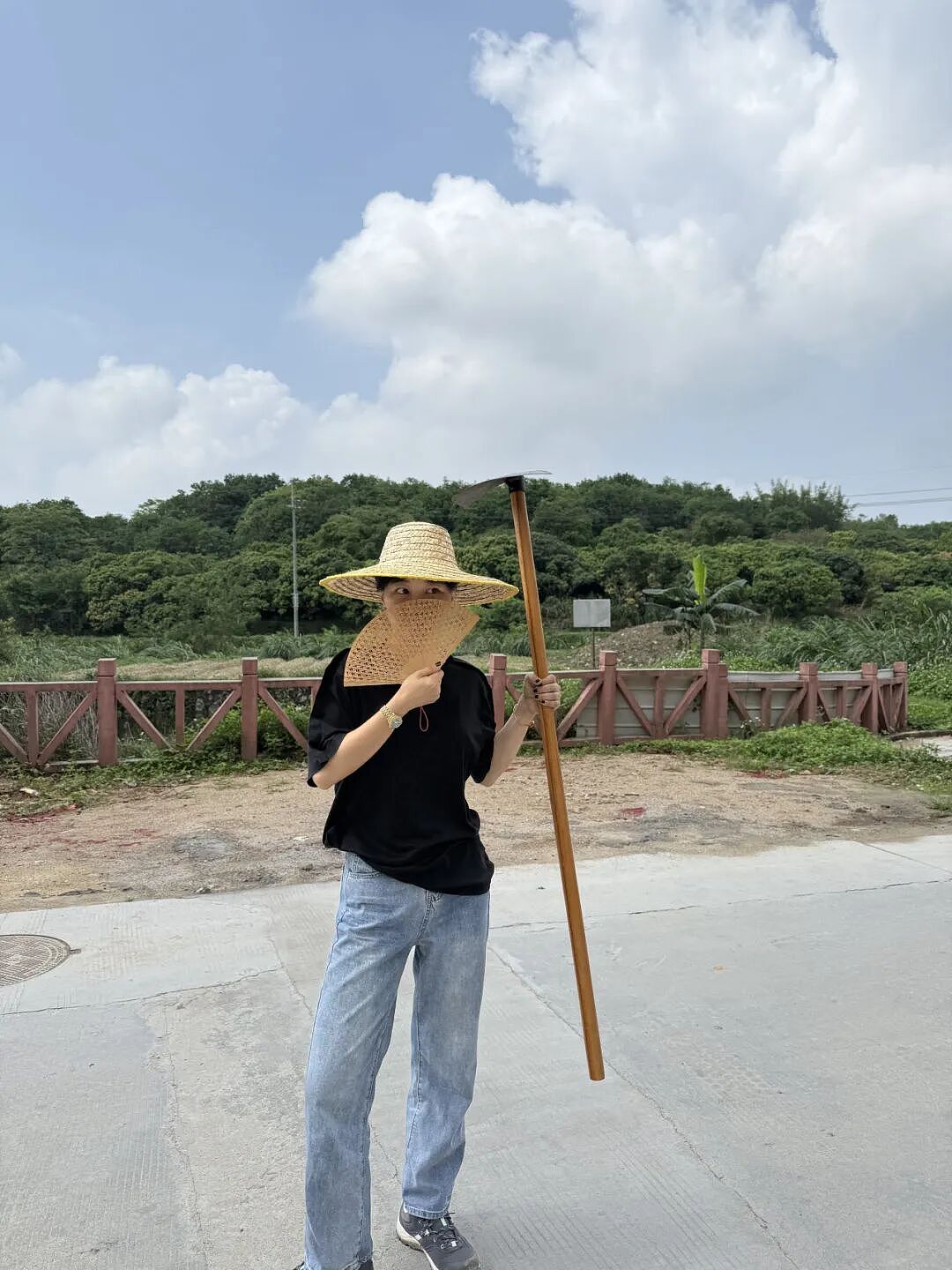 【时尚】聊点实用的：38°高温天出门，全靠它们保持体面美丽（组图） - 47