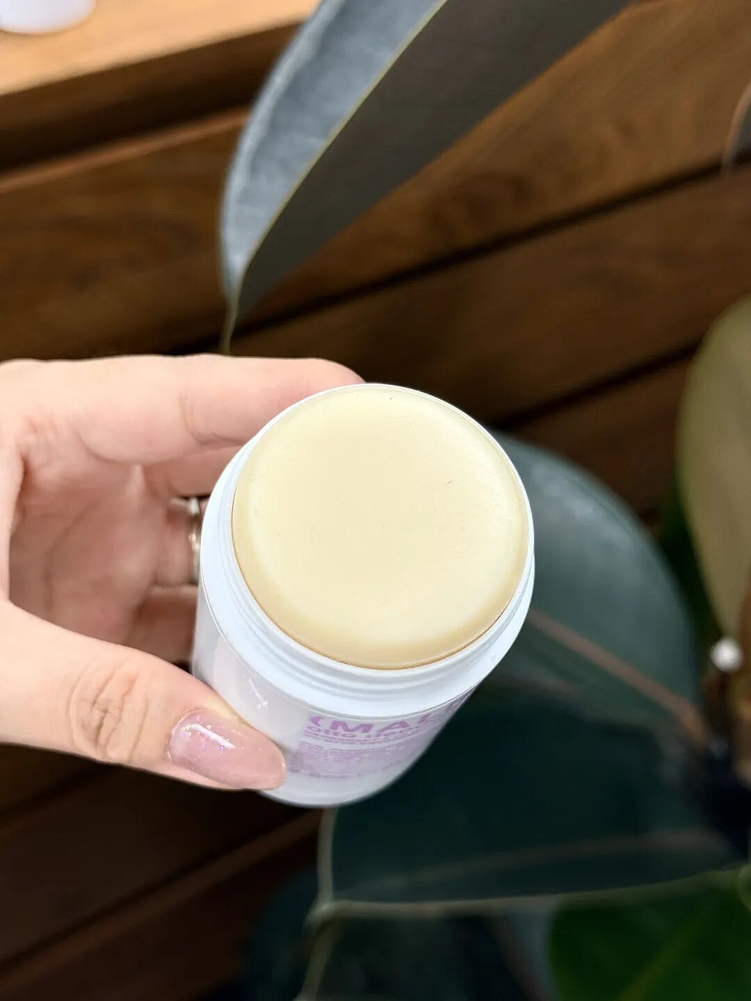 【时尚】聊点实用的：38°高温天出门，全靠它们保持体面美丽（组图） - 16
