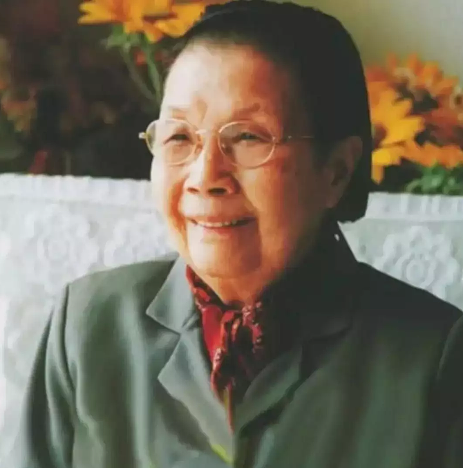 【情感】长征路上,毛主席促成一段姻缘:万里征途为聘,相伴41年,将全部积蓄上交国家(组图) - 5