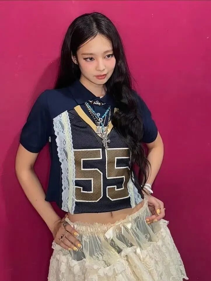 伪球迷穿搭指南:我承认,我只负责好看(组图) - 28