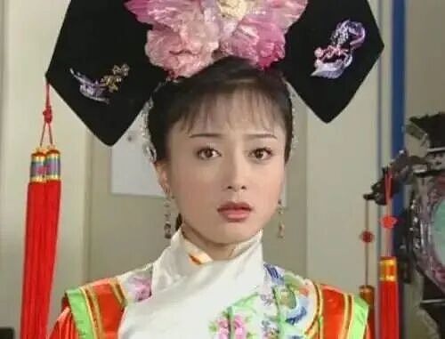 秦岚一句:我的子宫关你什么事,破防了多少人?47岁的她如今过得怎么样(组图) - 4