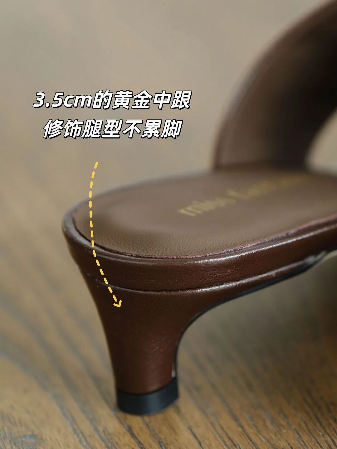 【时尚】鞋子专场!有了它,衣柜里的衣服突然变得好搭了(组图) - 24