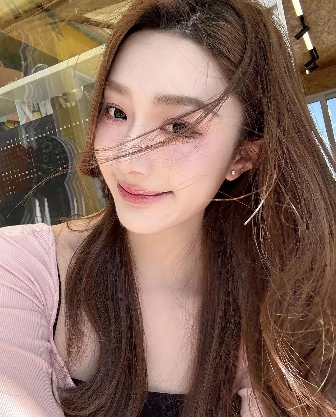 【美女】国产美女 | 草莓屁屁(组图) - 2