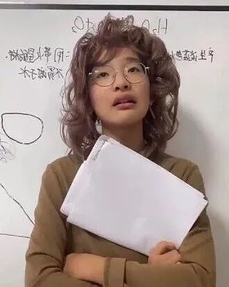 19岁百万粉丝网红被波士顿大学录取!曾遭父亲家暴,13岁靠模仿走红,拒绝百万签约(组图) - 6