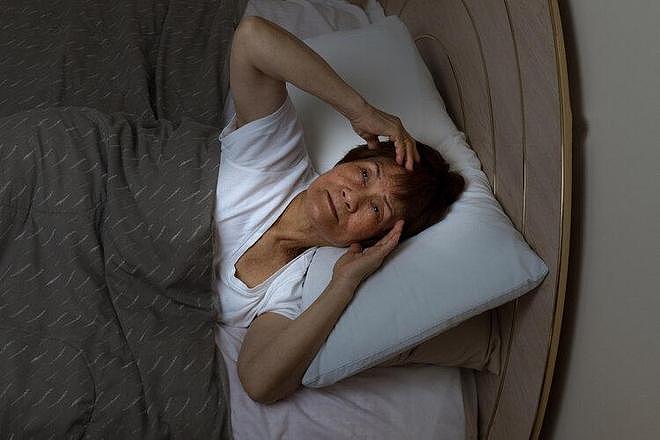 【健康】体内有癌，睡眠先预警！有这2种睡觉习惯的人，更容易得癌（组图） - 3