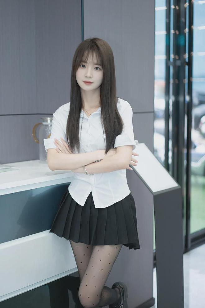 【美女】美女极品身材，火辣性感，勾魂万千，美得让人窒息（组图） - 16
