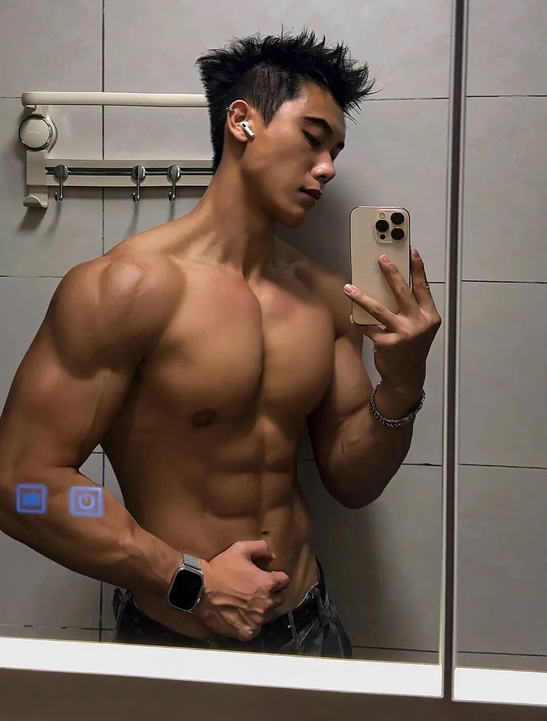 爆火推特的极品黑皮肌肉猛男,壮硕身材简直人形打桩机...(组图) - 10