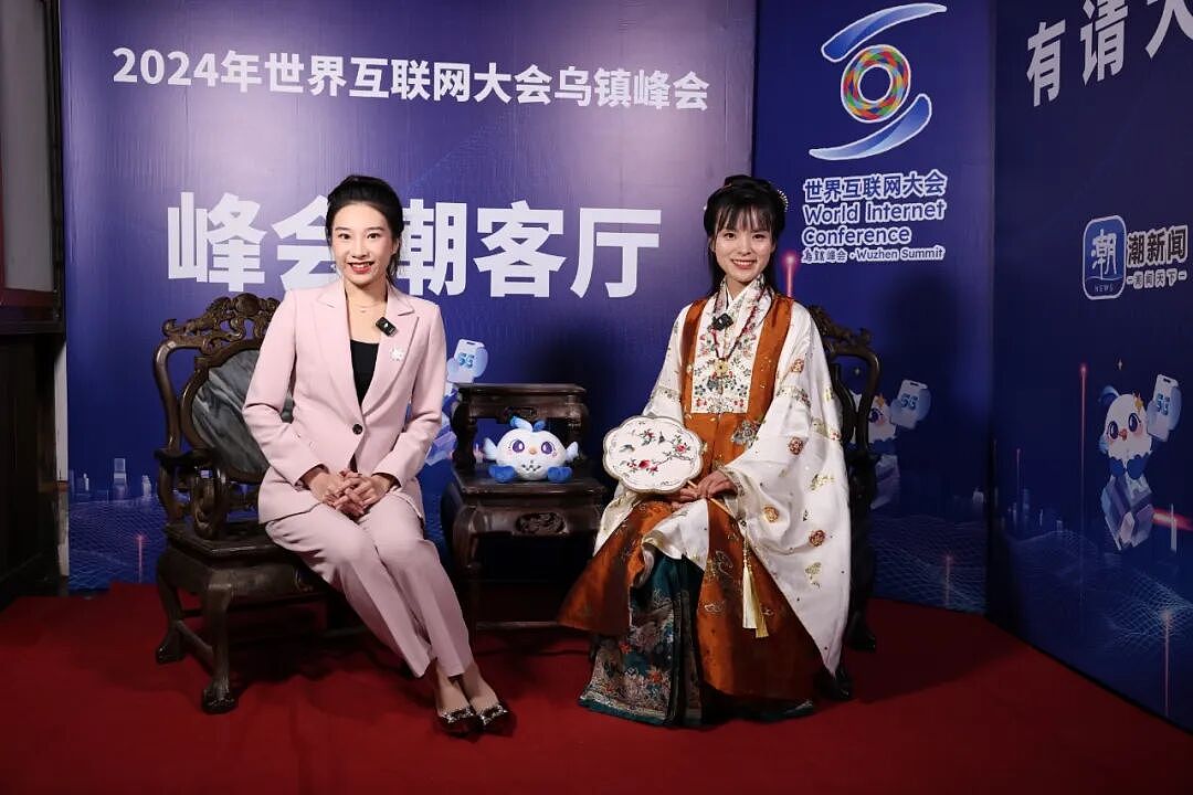 【情感】焦虑宝妈跳出鸡娃内卷,用手势舞带娃传承千年诗词文化,坐拥千万粉丝,百万海外粉丝慕名追随(组图) - 7