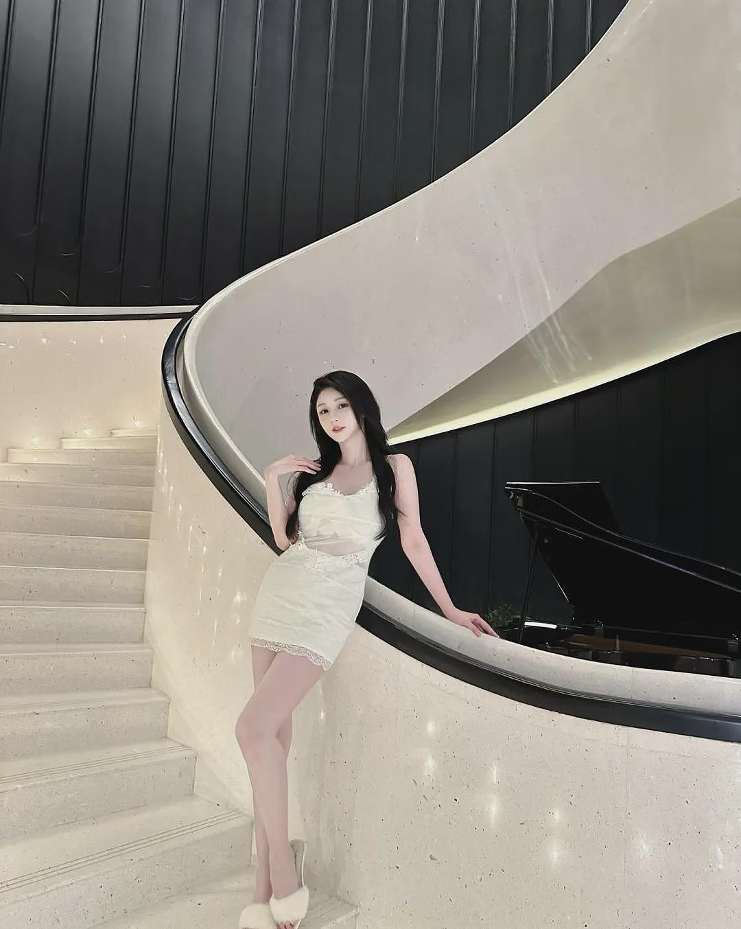 【美女】国产美女 | 肉肉 - 19