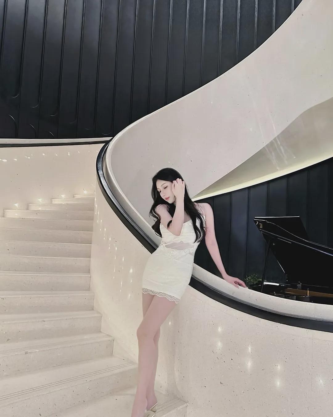 【美女】国产美女 | 肉肉 - 18