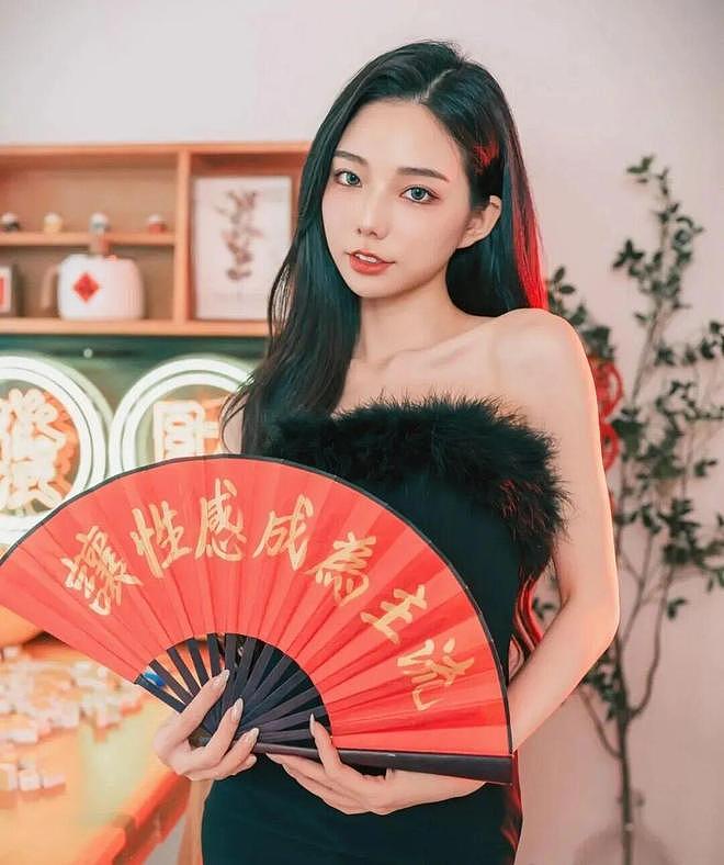 【美女】美女身材性感，曲线优美，肤白水嫩十分诱人，这谁顶得住啊（组图） - 23