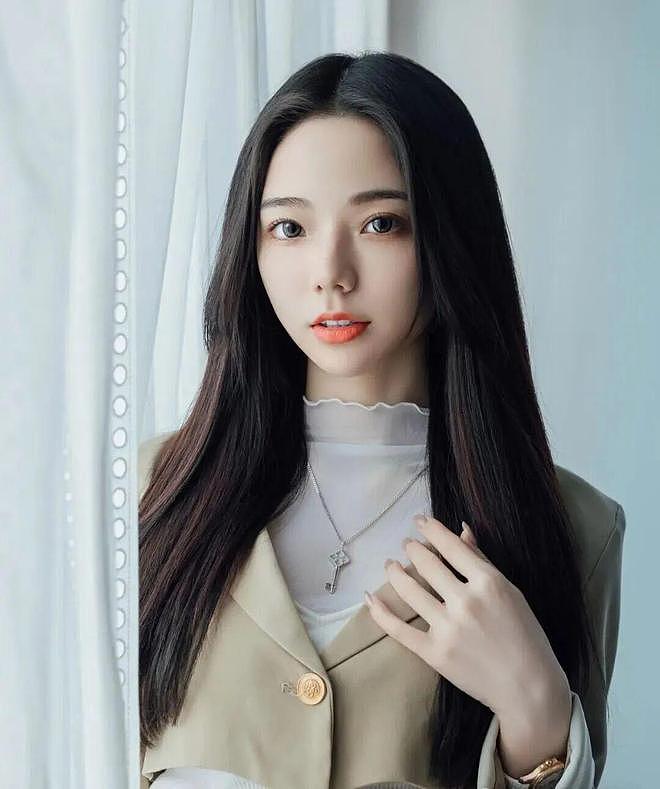 【美女】美女身材性感，曲线优美，肤白水嫩十分诱人，这谁顶得住啊（组图） - 15