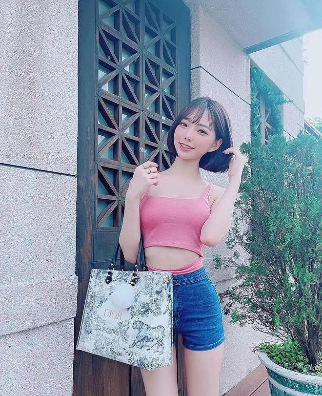 【美女】美女身材性感，曲线优美，肤白水嫩十分诱人，这谁顶得住啊（组图） - 7
