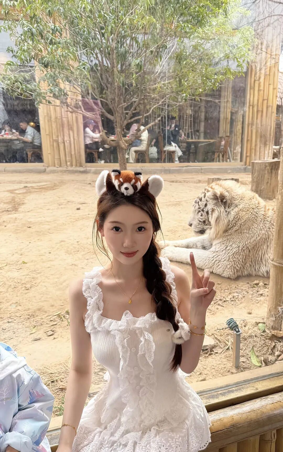 【美女】国产美女 | 小江别熬夜(组图) - 11