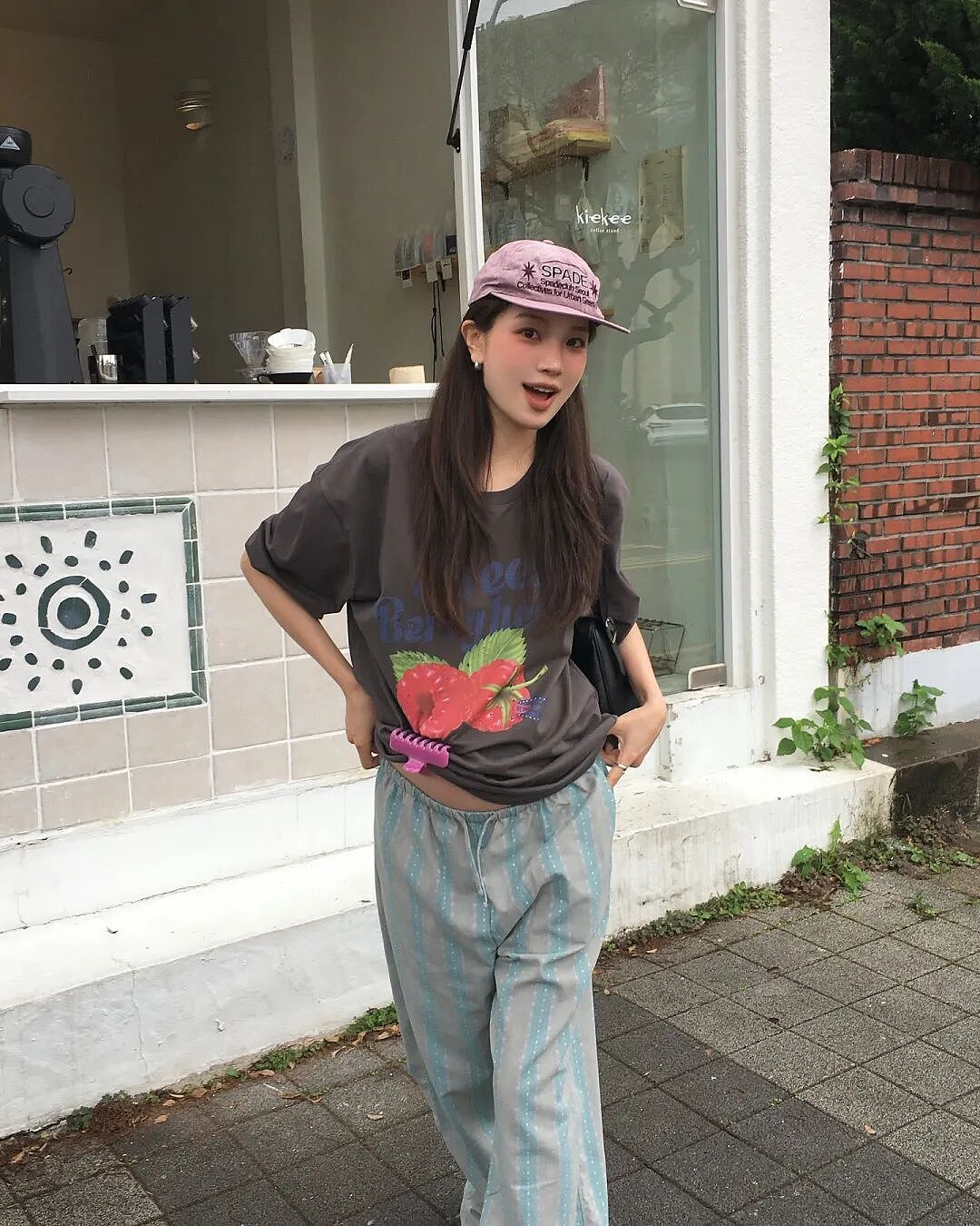 【时尚】ins高赞穿搭合集|为什么有些女生穿得简单,却总让人忍不住多看两眼?(组图) - 30