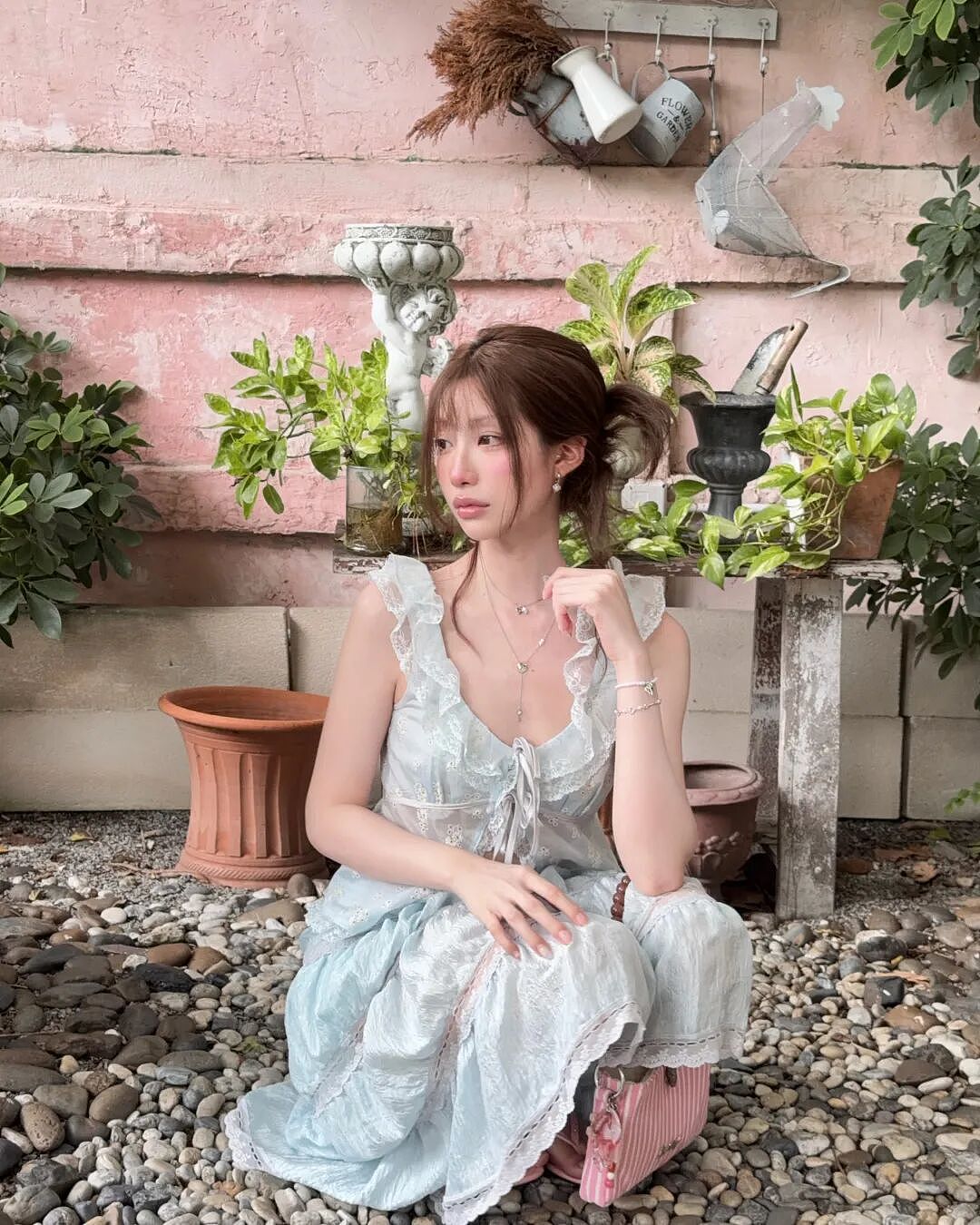【时尚】ins高赞穿搭合集|为什么有些女生穿得简单,却总让人忍不住多看两眼?(组图) - 4