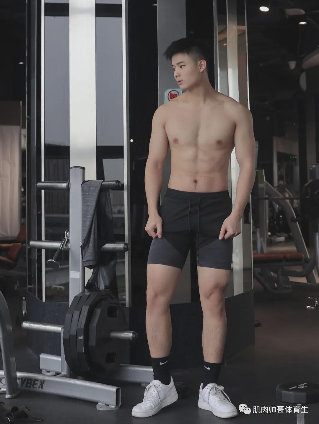 【帅哥】肌肉帅哥,身材标准的健身男孩子 - 3