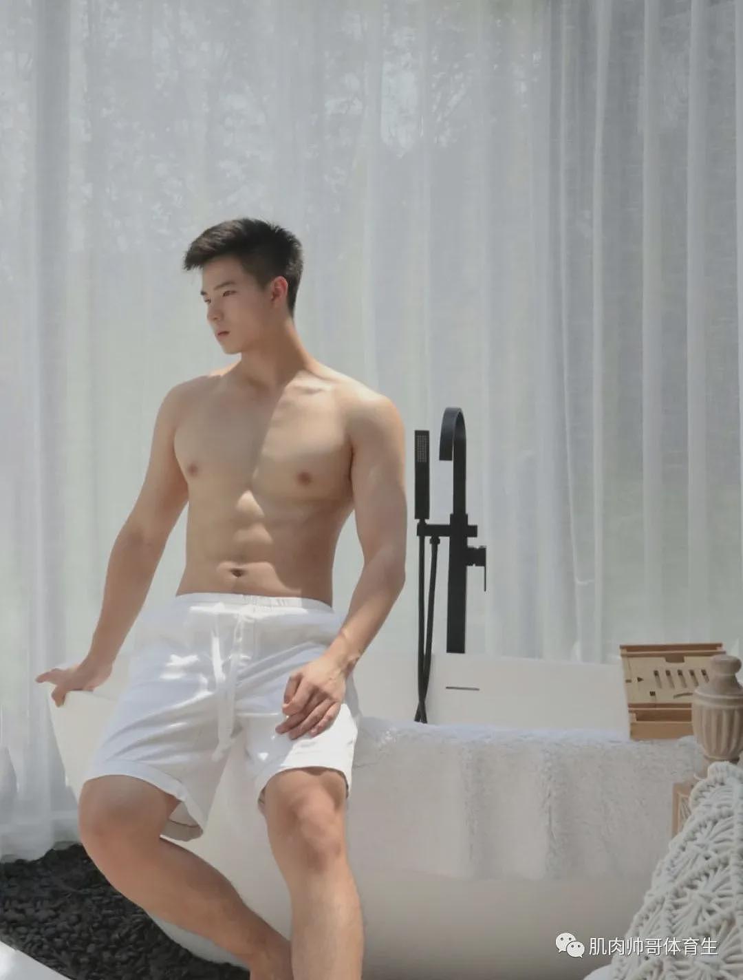 【帅哥】肌肉帅哥,身材标准的健身男孩子 - 6